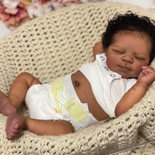 Carica l'immagine nel visualizzatore di Gallery, 18 inch Adorable Reborn Baby Girl Soft Cloth Body Black Skin African American Realistic Baby Doll Girl