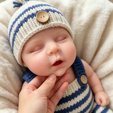 Load image into Gallery viewer, 18" Weighted Silicone Reborn Doll – 4KG Realistic Baby with Open Mouth & Knitted Clothes