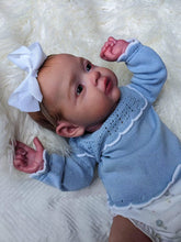 Load image into Gallery viewer, 21 inch Adorable  Newborn Baby Doll Girl Lifelike Realistic Reborn Baby Dolls Gift for Kids