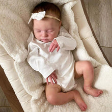 Load image into Gallery viewer, 19inch Adorable Lifelike Reborn Baby Dolls Lovely Realistic Newborn Baby Doll Girl Xmas Gift