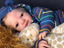 Load image into Gallery viewer, 19 Inch Lifelike Reborn Baby Dolls Girls Lovely Adorable Realistic Toddler Newborn Baby Dolls Gift