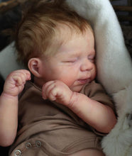 Загрузить изображение в средство просмотра галереи, 18 Inch Reborn Baby Dolls Pascale Handmade Lifelike Newborn Baby Doll Girl Gift for Kids