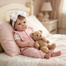画像をギャラリービューアに読み込む, 18 Inch Reborn Baby Girl Doll 2 Styles Full Vinyl Cloth Body 1.2kg Weighted Realistic Newborn Doll with Magnetic Pacifier, Bottle, Diaper & Outfit
