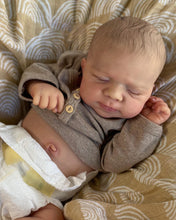 Load image into Gallery viewer, 18 Inch Sleeping Lifelike Reborn Baby Dolls Pascale Handmade Cuddly Realistic Newborn Baby Doll Girl Gift for Kids
