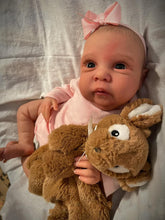 Load image into Gallery viewer, 20inch Adorable Realistic Newborn Baby Dolls Girl Lifelike Realistic Silicone Reborn Baby Dolls Gift for Kids
