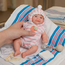 Load image into Gallery viewer, Pinky Reborn 6 Inch Mini Reborn Baby Dolls Full Silicone Baby Girl,Tiny Silicone Baby Dolls ,Mini Realistic Newborn Baby Doll with Clothes Set & Feeding Accessories (Vivienne)