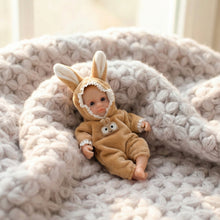 Laden Sie das Bild in den Galerie-Viewer, Reborn Baby Dolls Girl 6 Inch Solid Silicone Full Body Baby Doll Lifelike Handmade Painted Dolls Silicone Reborn Babies for Kids