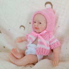 Laden Sie das Bild in den Galerie-Viewer, Pinky Reborn Mini Realistic Reborn Baby Doll Girl 6 Inch 15cm Solid Silicone Doll Newborn Baby Dolls Silicone Full Body Palm Doll Toy