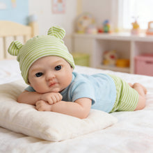 Load image into Gallery viewer, Newborn Silicone Infant Doll Washable Full Body Silicone Comfort Toy Collectible Gift Doll for Girls Kids