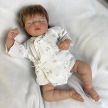 Carregar imagem no visualizador da galeria, 20" / 50cm Realistic Sleeping Baby Doll "LOULOU" – Fine Hand-Painted Details, Soft Rooted Hair & Full Limbs (Customizable: Cloth or Full Vinyl, Boy or Girl) – Cozy Muslin Outfit