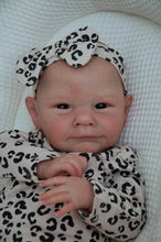 Load image into Gallery viewer, 19 Inch Lovely Lifelike Reborn Baby Dolls Girls Ava Adorable Realistic Newborn Toddler Baby Dolls Gift