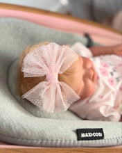 Carica l'immagine nel visualizzatore di Gallery, Rosalie 20-Inch Reborn Baby Doll Gift Set Choose Full Vinyl Girl or Soft Body Rooted Blonde Hair, Closed Eyes Includes Pacifier, Bottle & Birth Certificate 1.2KG Realistic Weight