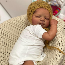 Carica l'immagine nel visualizzatore di Gallery, 18 inch Adorable Reborn Baby Girl Soft Cloth Body Black Skin African American Realistic Baby Doll Girl