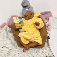 画像をギャラリービューアに読み込む, 20-Inch Realistic Black Reborn Baby Girl Doll | Full Vinyl Sleeping Newborn with Curly Black Hair & Yellow Sleep Gown | Lifelike Skin Touch, Poseable Limbs, Eyes Closed
