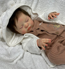 Load image into Gallery viewer, 19 Inch Sleeping Newborn Baby Dolls Adorable Cuddly Realistic Reborn Baby Dolls Girl
