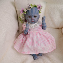 Carregar imagem no visualizador da galeria, Authentic 12" Avatar Themed Baby Doll - Lifelike Blue-Skinned Figure with Yellow Eyes and Outfit Set Na'vi Inspired Infant Replica Toy for Adult Collectors