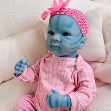 Carica l'immagine nel visualizzatore di Gallery, Bettie Avatar 18" Fantasy Vinyl Doll - Hand-Painted Blue Skin & Icy Blue Eyes | Pink Lace Bow-Dress + Floral Headband | Collector's Edition