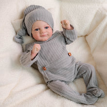 Carica l'immagine nel visualizzatore di Gallery, 18" Poseable Woodland Elf Reborn Baby Flynn - Hand-Painted Hair & Hooded Jumpsuit, Blue Eyes, Full Limbs Fabric Body