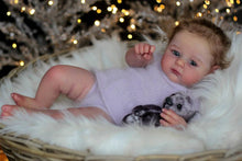 Load image into Gallery viewer, 19 inch Adorable Lifelike Reborn Baby Doll Girl Realistic Soft Silicone Newborn Baby Dolls Girl Cuddly Toddler Baby Dolls Gift