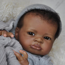 Laden Sie das Bild in den Galerie-Viewer, 20 Zoll entzückendes Reborn Baby Mädchen Weicher Stoffkörper Schwarze Haut Afroamerikaner Realistische Babypuppe Mädchen