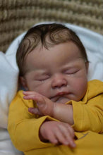Cargar imagen en el visor de la galería, 19 Inch Cuddly Newborn Baby Dolls Girl Lifelike Sleeping Baby Doll Soft Silicone Realistic Baby Dolls
