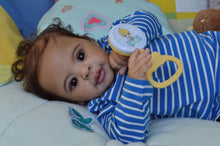 Laden Sie das Bild in den Galerie-Viewer, 21 Zoll kuschelige Reborn-Babypuppe, Mädchen, dunkelbraune Haut, Baby, Mädchen, lebensecht, realistische Neugeborenen-Babypuppen