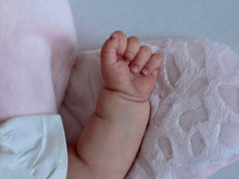 Load image into Gallery viewer, 20 Inch Realistic Newborn Baby Dolls Lifelike Reborn Baby Doll Sleeping Cuddly Baby Doll Girl Kids Birthday Xmas Gift