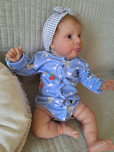 画像をギャラリービューアに読み込む, 18 Inch Real Life Cuddly Reborn Baby Dolls Soft Silicone Reborn Baby Doll Lifelike Adorable Newborn Baby Girl Doll Xmas Gift