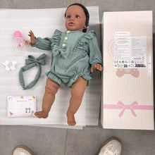 Laden Sie das Bild in den Galerie-Viewer, Reborn Toddler Dolls Black Girl Pippa 26 Inch 66 cm Big Eyes Realistic Reborn Baby Dolls Soft Cloth Body, African American Real Life Baby Doll, Lifelike Newborn Babies Doll Toy