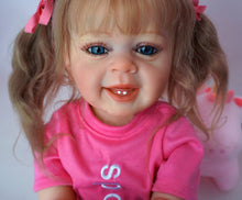 Load image into Gallery viewer, Realistic Looking Reborn Baby Doll Girl Handmade Lifelike Newborn Baby Dolls Soft Silicone Vinyl Full Body Reborn Babies