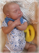 Load image into Gallery viewer, 20 Inch Sleeping Real Life Newborn Baby Dolls Lifelike Reborn Baby Doll Realistic Baby Doll Girl Birthday Xmas Gif