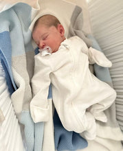 Cargar imagen en el visor de la galería, 19 Inch Real Reborn Baby Dolls Sleeping Soft Silicone Reborn Baby Girl Doll Lifelike Reborn Baby Doll