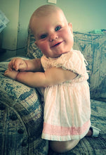 Cargar imagen en el visor de la galería, Smiling Maddie Soft Silicone Simulation 20" Reborn Baby Doll Girl