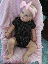 Cargar imagen en el visor de la galería, 20 Althea Reborn Baby Doll Silicone Simulation Handmade Newborn Doll Girl Maddie Reborn