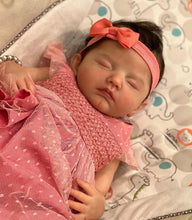 Load image into Gallery viewer, Lovely Realistic Reborn Baby Dolls Girls Sleeping 20 Inches Preemie Newborn Dolls Real Lifelike Soft Silicone Reborn Babies Xmas Birthday Gift for Kids Age 3+