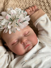 Laden Sie das Bild in den Galerie-Viewer, Realistische Reborn-Babypuppen, schlafende weiche Silikon-Reborn-Babypuppe, lebensechte Reborn-Babypuppe