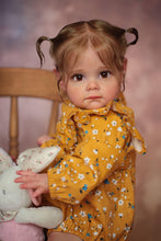 Carregar imagem no visualizador da galeria, 24inch Adorable Lifelike Reborn Toddler Girl Cloth Body Realistic Newborn Baby Doll Gift
