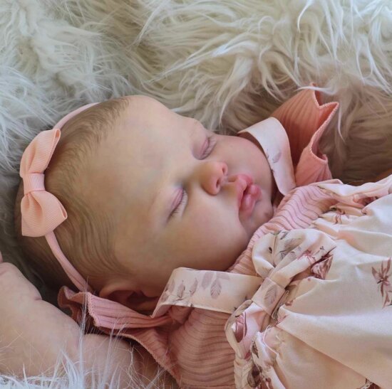 24 Inch Toddler Reborn Doll Girl Lifelike Silicone Reborn Baby Dol Newborn Realistic Baby Doll Xmas Gift