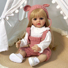 Carica l&#39;immagine nel visualizzatore di Gallery, 22 Inch Lovely Newborn Baby Dolls Girl Adorable Lifelike Reborn Baby Dolls Full Silicone Body Toddler Doll Girl
