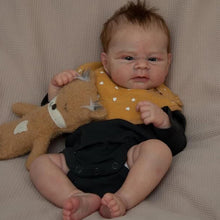 Laden Sie das Bild in den Galerie-Viewer, 17 Inch Cuddly Reborn Baby Dolls HandMade Lifelike Silicone Baby Doll Realistic Baby Doll Girl Gift
