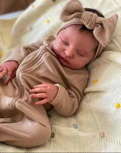 19 Inch Real Looking Reborn Baby Dolls Soft Silicone Cloth Body Realistic Reborn Baby Doll Lifelike Newborn Baby Girl Xmas Gift