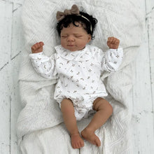 Загрузить изображение в средство просмотра галереи, Pascale African American Fashion Doll 48cm - in White Floral Peter Pan Collar Bodysuit &amp; Headband, Rooted Black Curly Hair, Cloth Body
