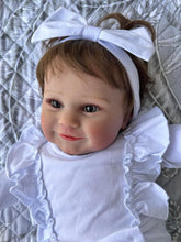画像をギャラリービューアに読み込む, Toddler Reborn Girls Maddie 24 Inch Soft Silicone Cloth Body Reborn Baby Dolls Weighted Newborn Baby Dolls Xmas Gift for Kids
