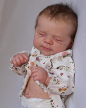 Carica l&#39;immagine nel visualizzatore di Gallery, 18 Inch Sleeping Adorable Newborn Baby Dolls Cloth Body Lifelike Reborn Baby Doll Girl
