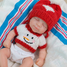 Laden Sie das Bild in den Galerie-Viewer, Pinky Reborn Realistic Reborn Baby Dolls Girl 8 Inch 20cm Soft Solid Platinum Silicone Full Body Mini Handy Baby Flexible Elastic Newborn Baby Doll Toy
