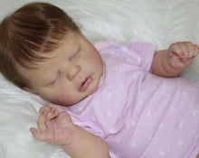 Carica l&#39;immagine nel visualizzatore di Gallery, 22inch Adorable Sleeping Lifelike Reborn Baby Doll Realistic Cuddly Baby Dolls Gift
