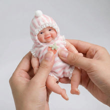 Load image into Gallery viewer, Pinky Reborn 6 Inch Mini Reborn Baby Dolls Full Silicone Baby Girl,Tiny Silicone Baby Dolls ，Mini Realistic Newborn Baby Doll with Clothes Set &amp; Feeding Accessories (Vivienne)
