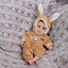 Laden Sie das Bild in den Galerie-Viewer, Reborn Baby Dolls Girl 6 Inch Solid Silicone Full Body Baby Doll Lifelike Handmade Painted Dolls Silicone Reborn Babies for Kids
