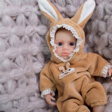 Laden Sie das Bild in den Galerie-Viewer, Reborn Baby Dolls Girl 6 Inch Solid Silicone Full Body Baby Doll Lifelike Handmade Painted Dolls Silicone Reborn Babies for Kids
