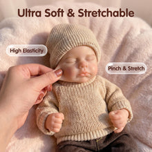Carica l'immagine nel visualizzatore di Gallery, 6" Sleeping Silicone Baby Doll | 150g Solid Platinum Silicone | Realistic Closed-Eyes Reborn | Mini Pocket Pal with Knit Sweater Outfit
